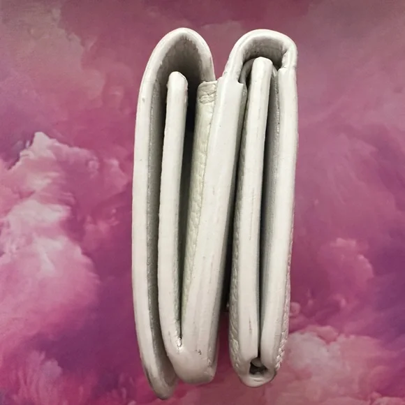 Balenciaga Compact Wallet (EUC; White/Silver) - Picture 13 of 16